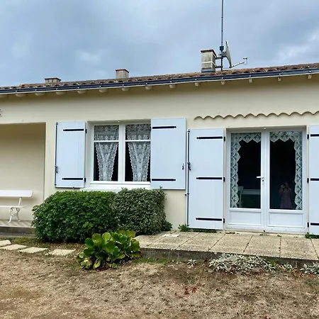 Maison De Pays Avec Grand Jardin, Proche Centre Et - Fr-1-231-294